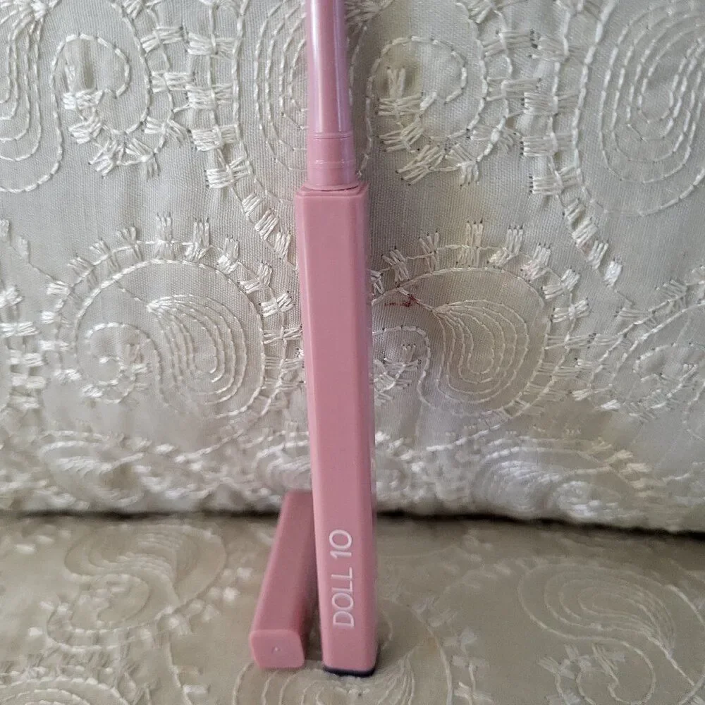 Doll 10 pro presicion master automatic eyeliner Shade MIDNIGHT SMOKE